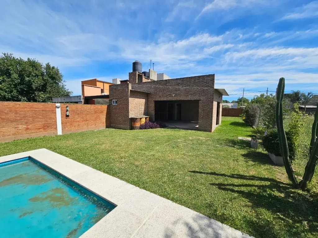 Casa en Venta en sauce viejo - foto 9